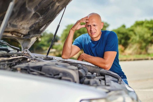 Внезапное снижение уровня масла и горящий Check Engine: как не убить мотор