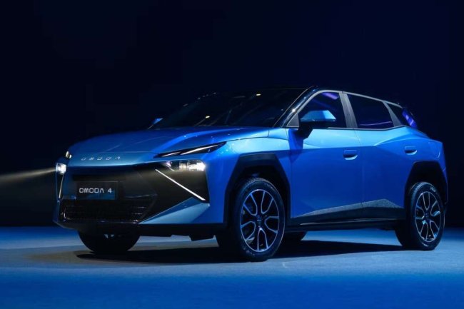 Самый доступный кроссовер Omoda скоро появится в РФ: что известно о новинке