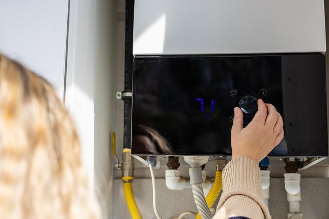 Как правильно включить газовый котел для отопления: инструкция