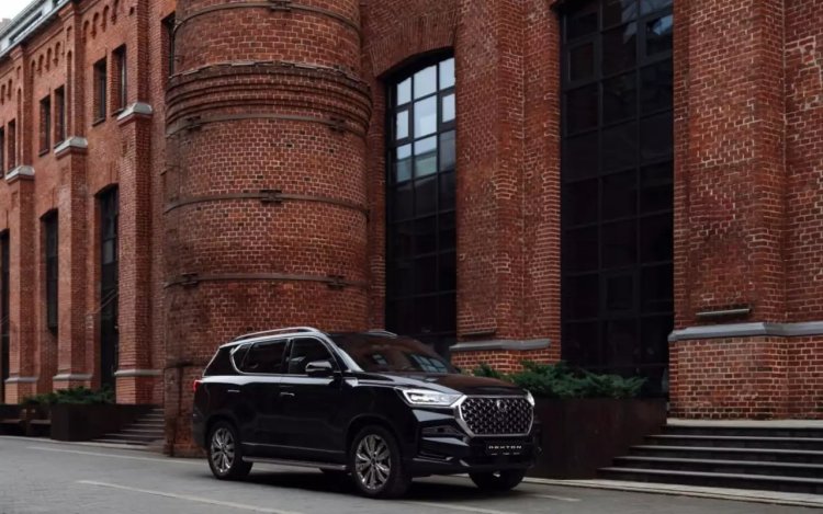 Внедорожник KGM Rexton стал семиместным: в России появилась новая топ-версия. Цена известна