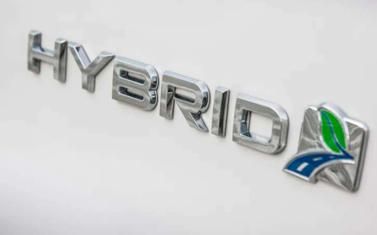 MHEV, HEV, PHEV или EREV? Специалисты объяснили, как выбрать гибрид, который нужен именно вам