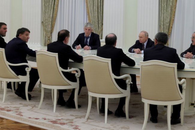О чем говорил Путин на встрече с представителями Дагестана