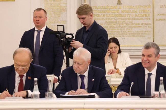 КПРФ и «Справедливая Россия» хотят участвовать во всех губернаторских кампаниях