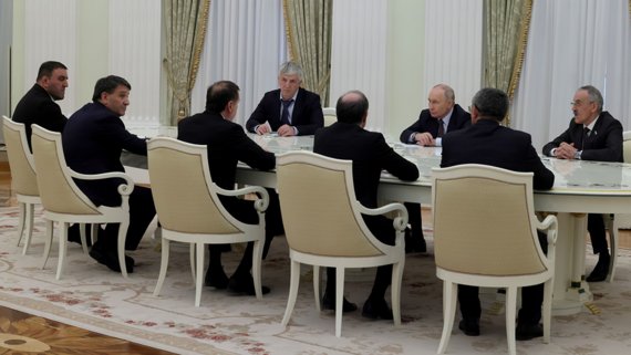 О чем говорил Путин на встрече с представителями Дагестана