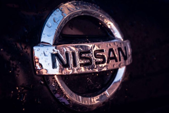 «Спасение через партнёрство: Nissan пускает китайских инвесторов на британский завод ради выживания»