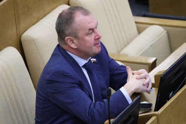 «Вне списка, но не вне политики: Станислав Наумов намерен баллотироваться в Госдуму как самовыдвиженец»